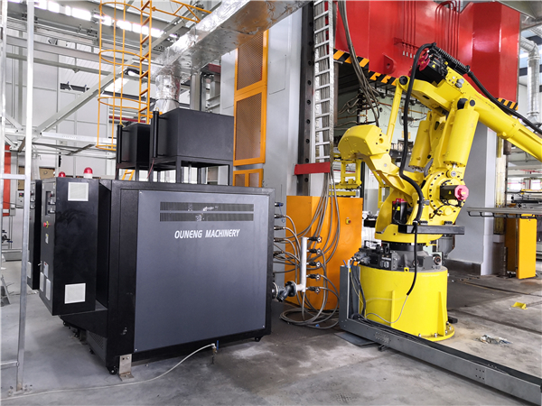 電加熱導(dǎo)熱油爐使用成本很高嗎？實際情況你可能不了解