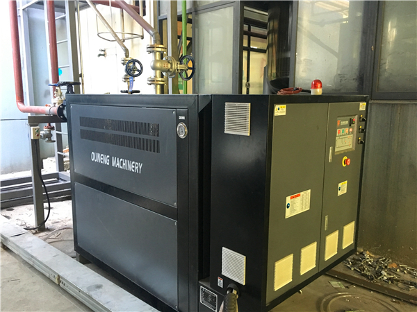 電加熱導(dǎo)熱油爐和燃?xì)鈱?dǎo)熱油爐哪個(gè)好？